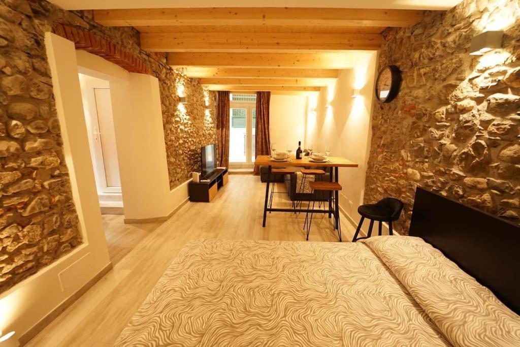 Loft Sofia A Pochi Metri Dal Mare Apartment Moneglia Bagian luar foto